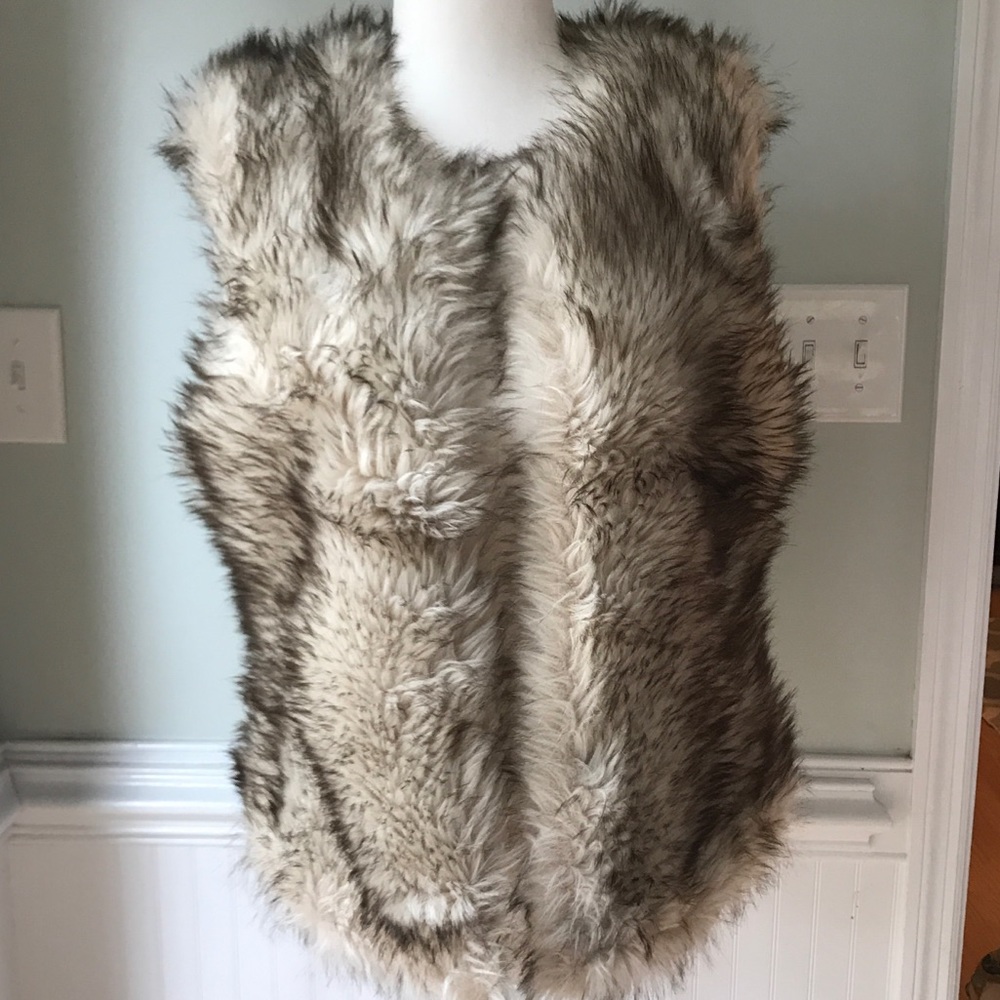 B. B. Dakota faux fur vest